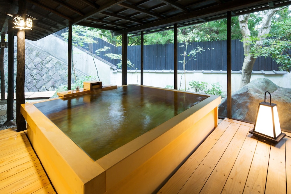 Izunagaoka Onsen Villa Garden Ishinoya 21/46