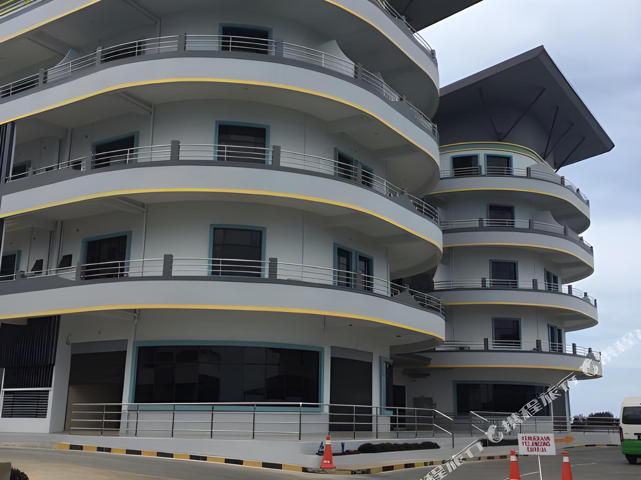 Seafest Hotel 5/25