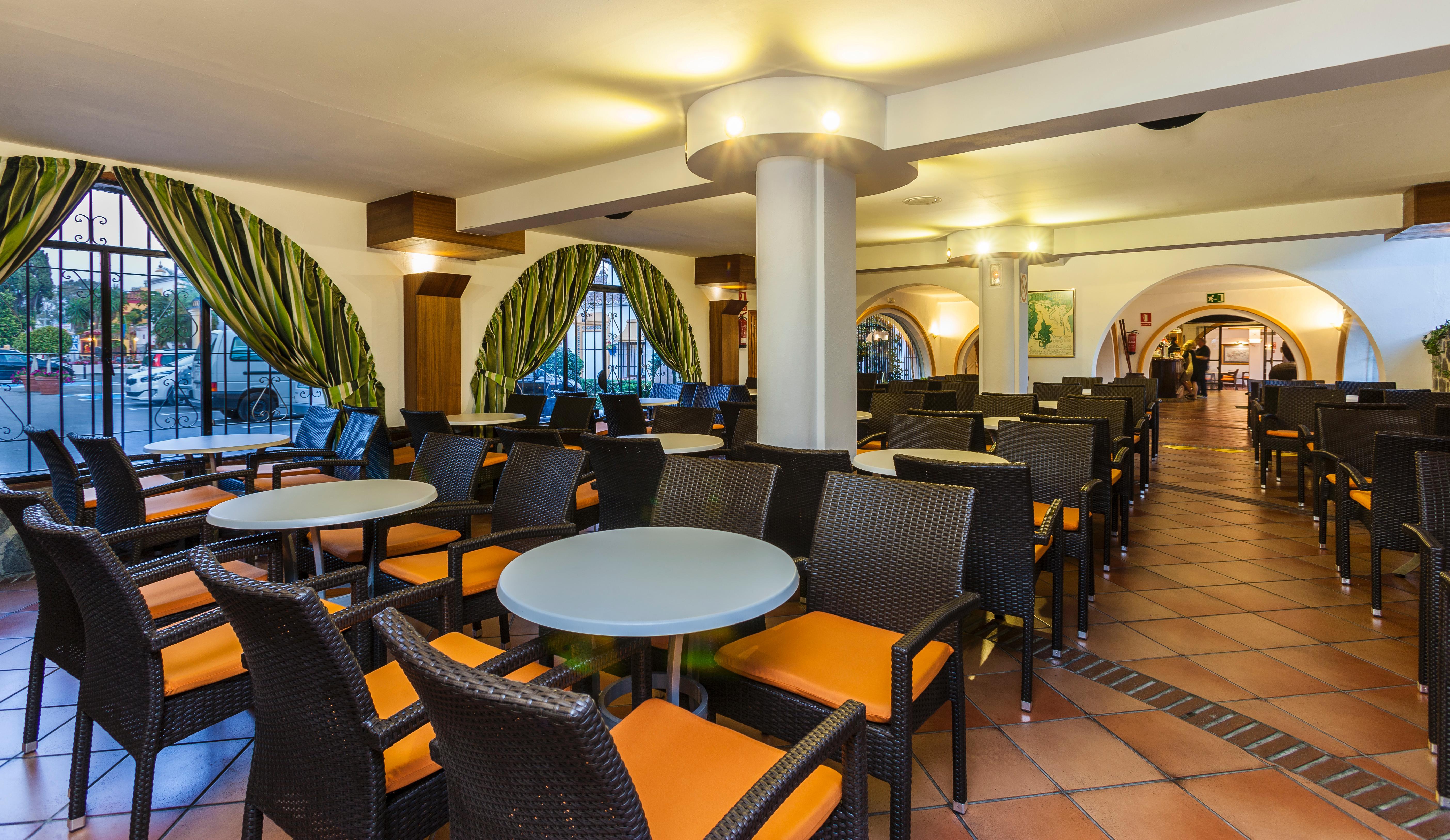 Globales Cortijo Blanco Hotel 31/50