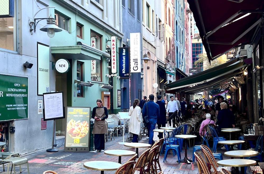 Mercure Melbourne City Centre 52/59