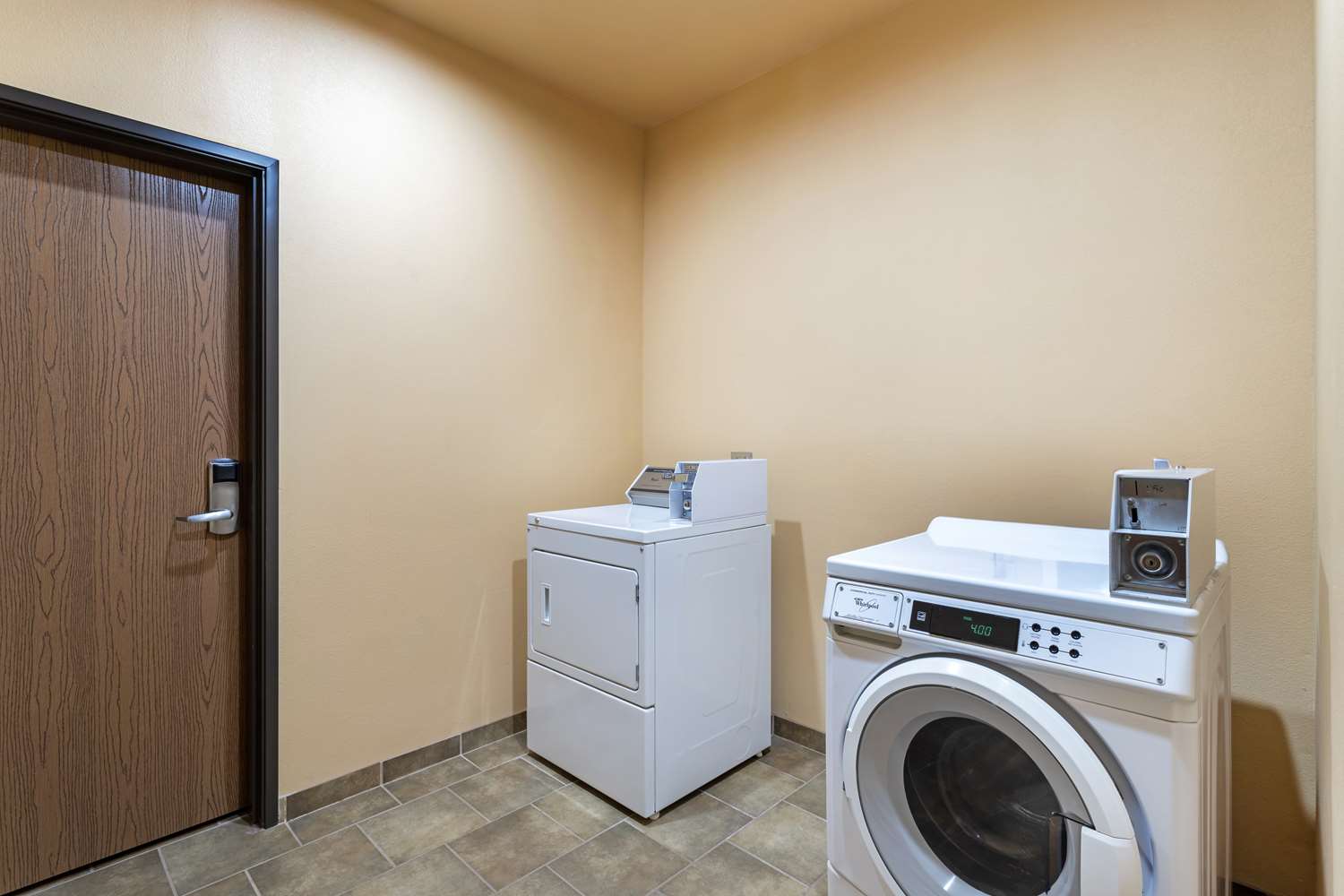 Best Western Plus Goliad Inn and Suites 6/16