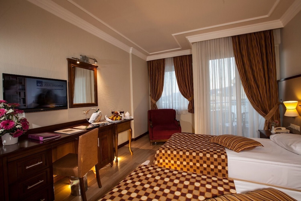 Rox Royal Hotel 19/67