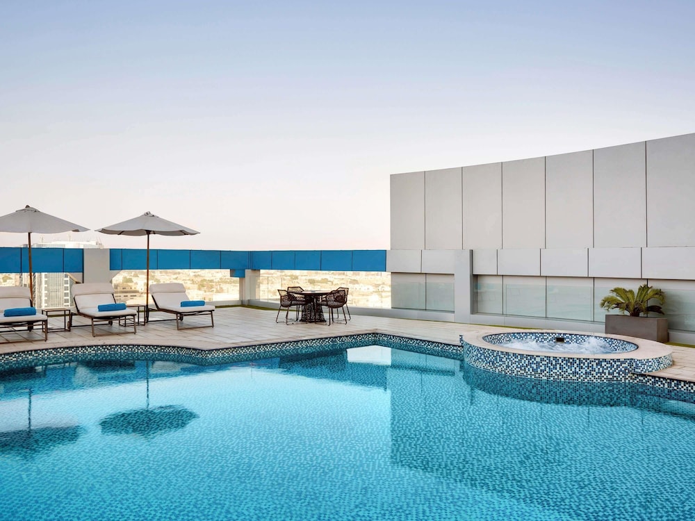 نوفوتيل جدة(Novotel Jeddah Tahlia) 35/75