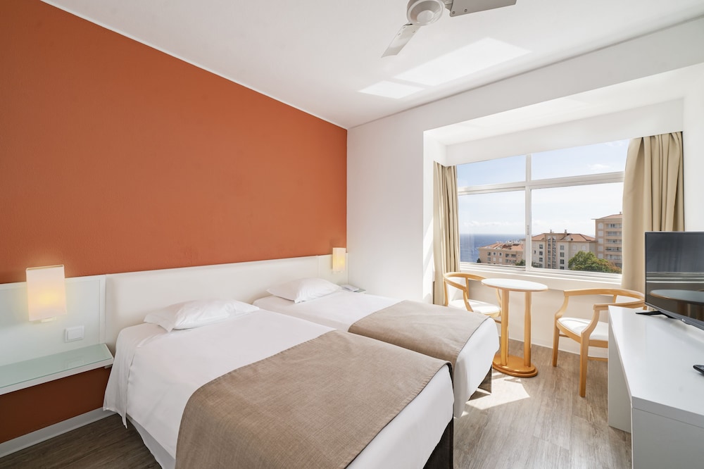 Dorisol Estrelicia Hotel 18/68