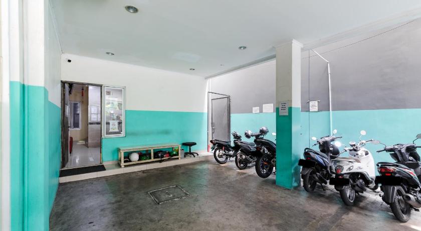 Reddoorz Plus Near Mall Ciputra Jakarta 37/51