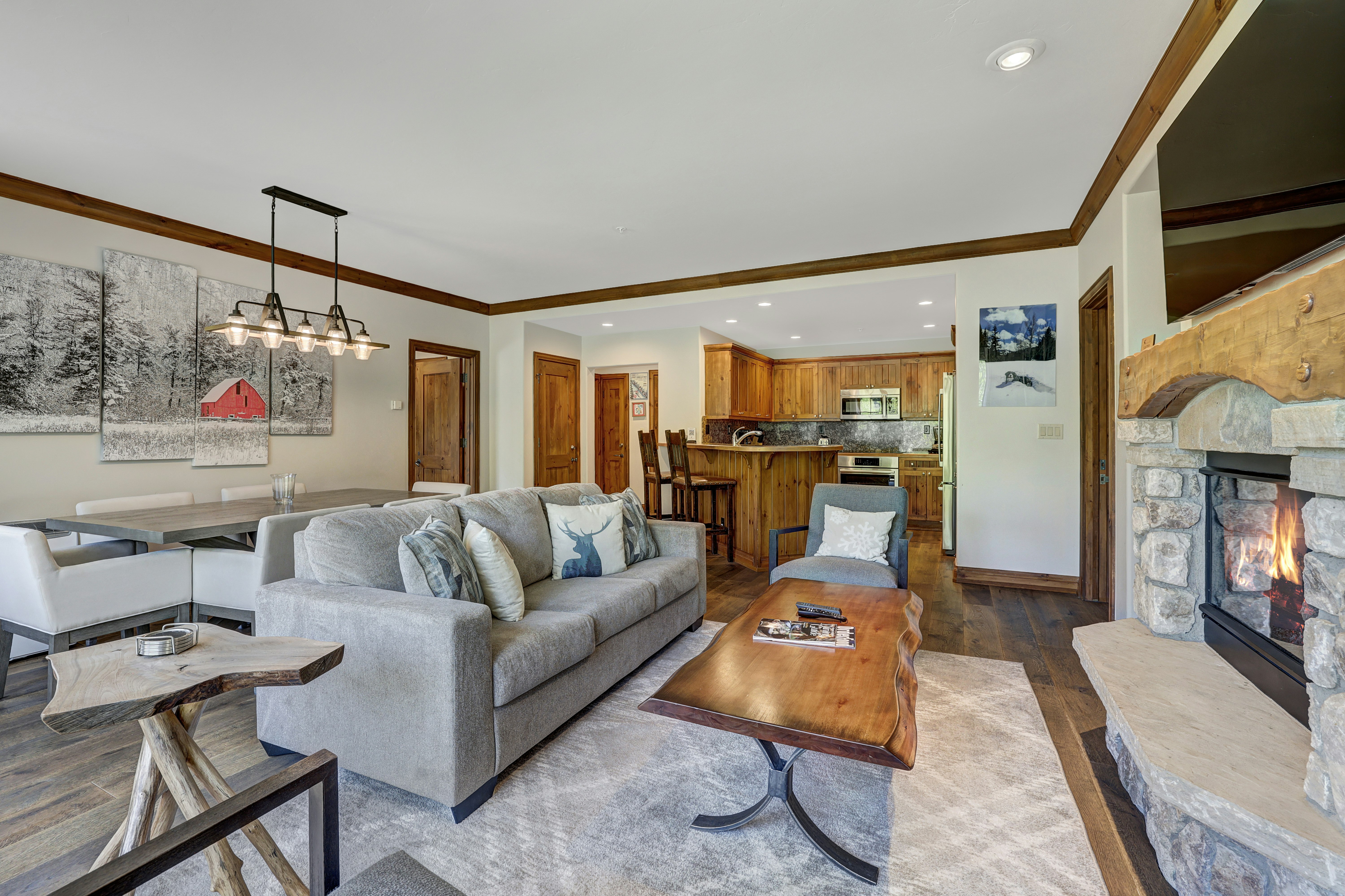 Elkhorn Lodge 17/33