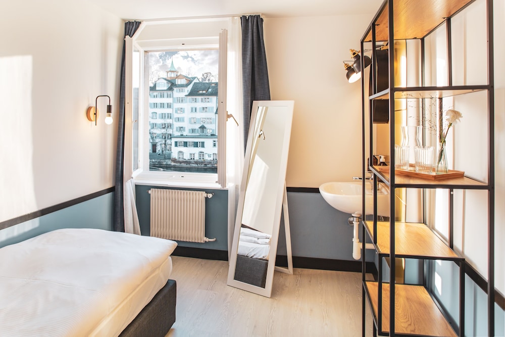 Pop Up Hotel Krone Zurich 14/43