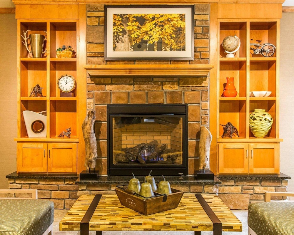 MainStay Suites Stanley 3/46