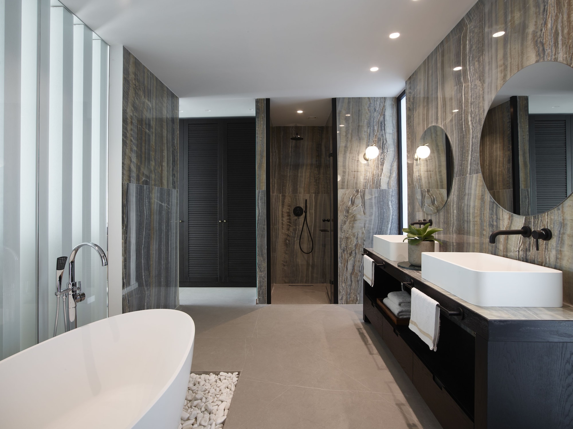 Master, Suite, King Bed, Sea View, Outdoor Jetted Tub