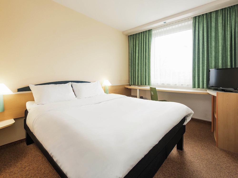 Ibis Paderborn City 28/64