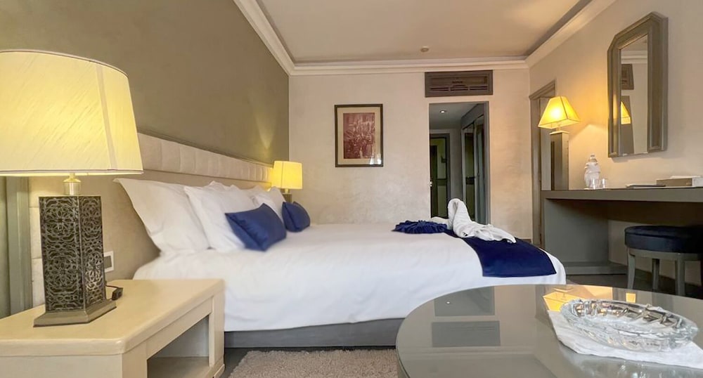 Hotel Al Massira 38/39