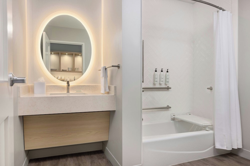 TownePlace Suites by Marriott Mankato 50/50