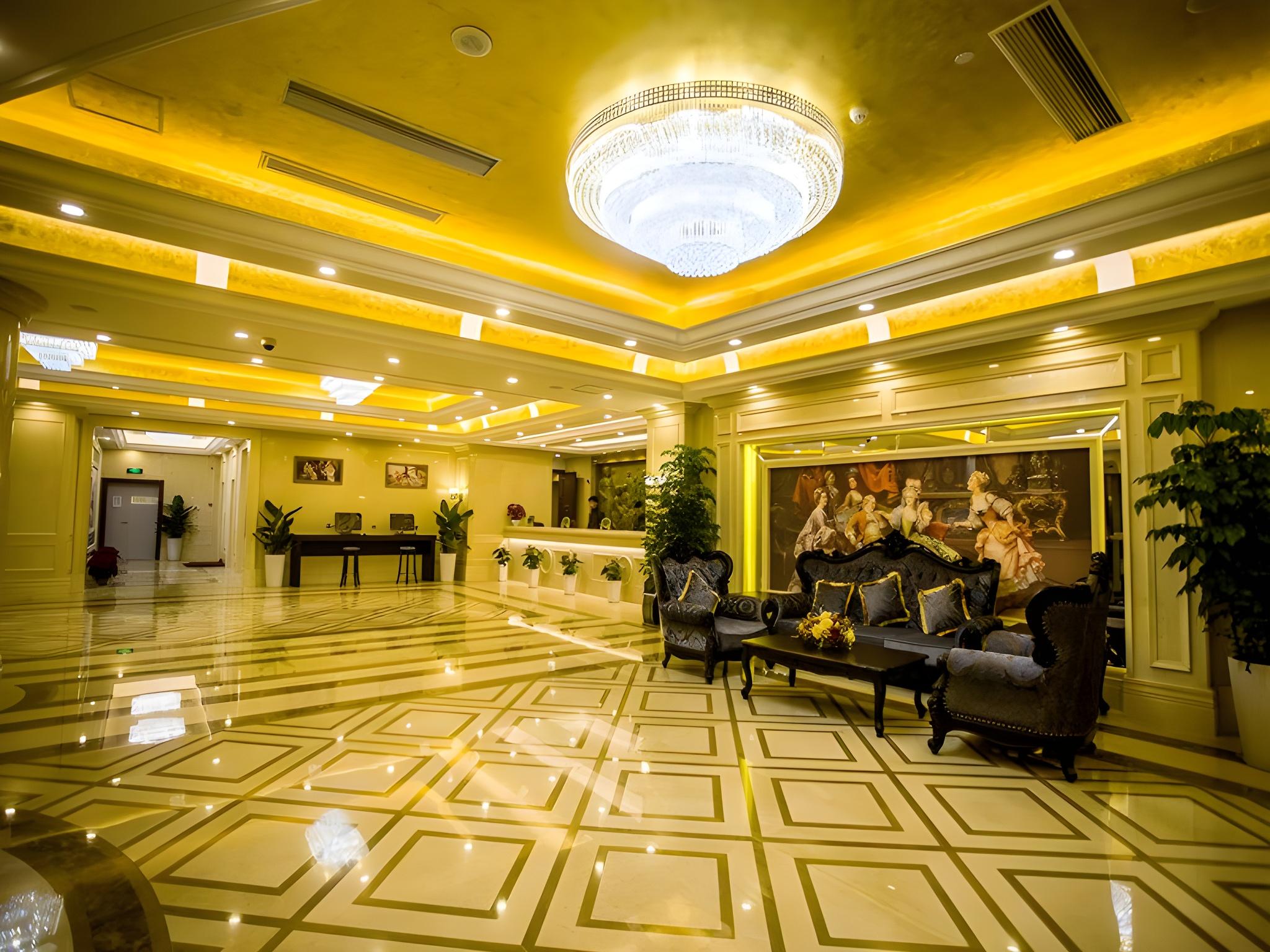 Vienna Hotel Jinshan New City Wanda Plaza 17/30