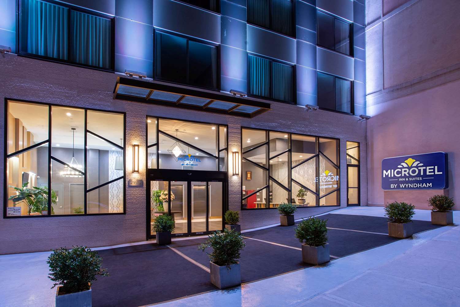 Microtel Inn By Wyndham Long Island City 6/60
