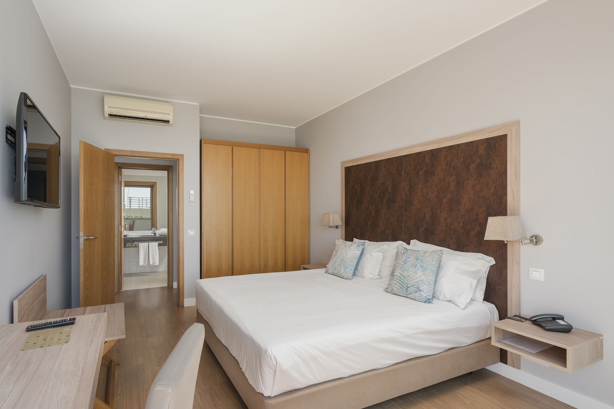 rooms
