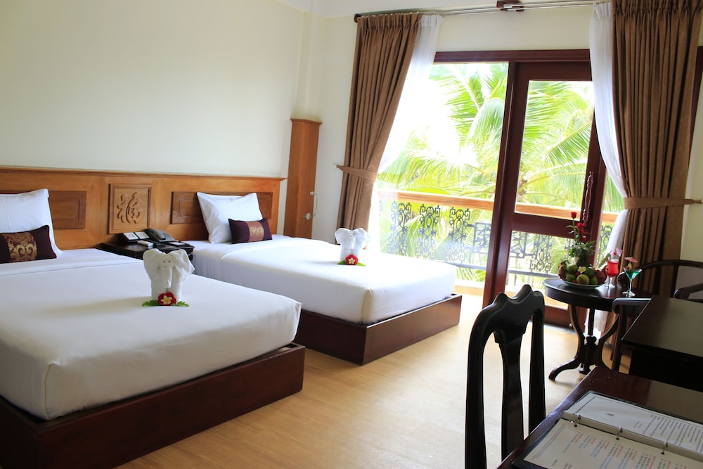 DELUXE, SEA VIEW