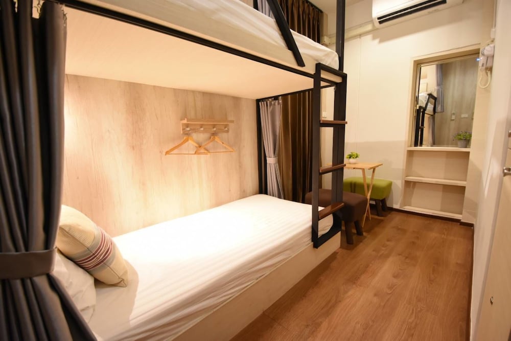 Silom Forest Exclusive Residence 16/65