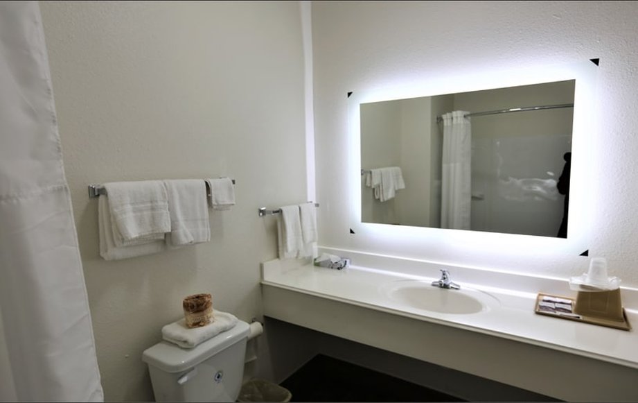 Hotel O Executive Inn & Suites Cuero Hwy 87 31/31