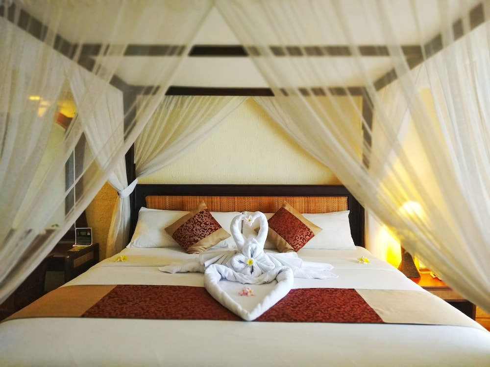 Nugraha Lovina Seaview Resort & Spa 4/69