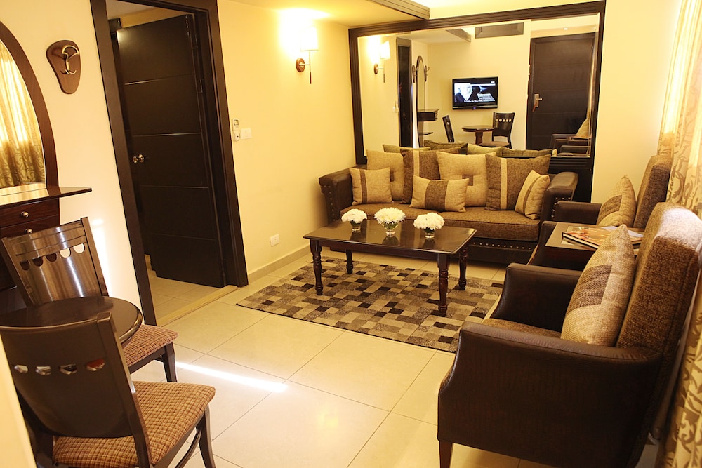 Mozart Hotel Beirut 30/39
