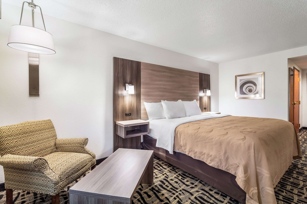 Quality Inn & Suites Augusta I-20 6/32