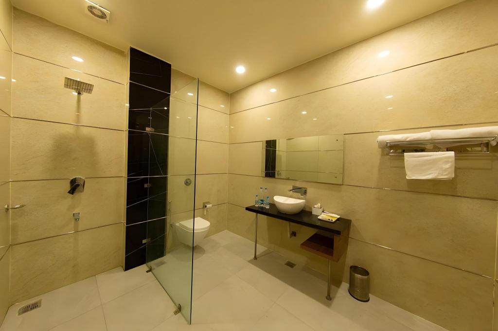Comfort Hotel Amritsar 53/54