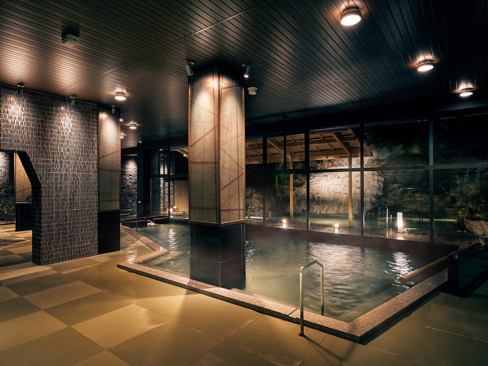 Ooedo Onsen Monogatari Premium Shirahama Gyoen 25/50