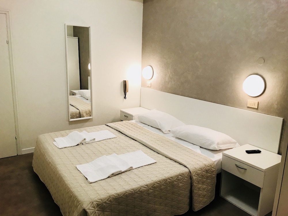 Hotel Cristina 22/45