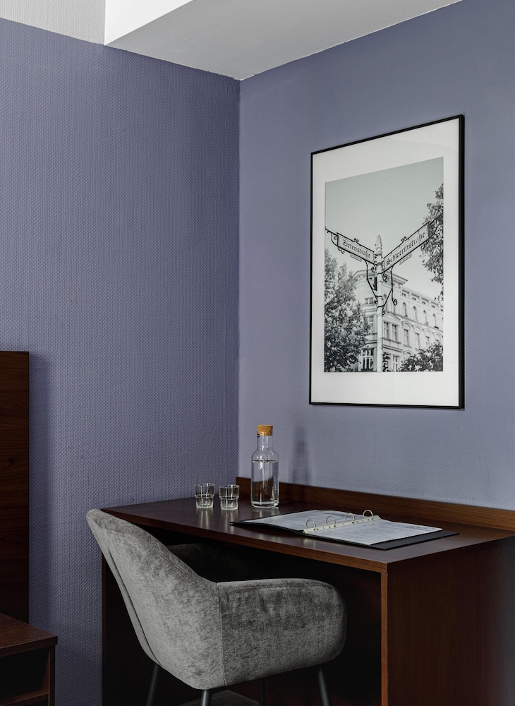 Hotel Nova Berlin 24/25