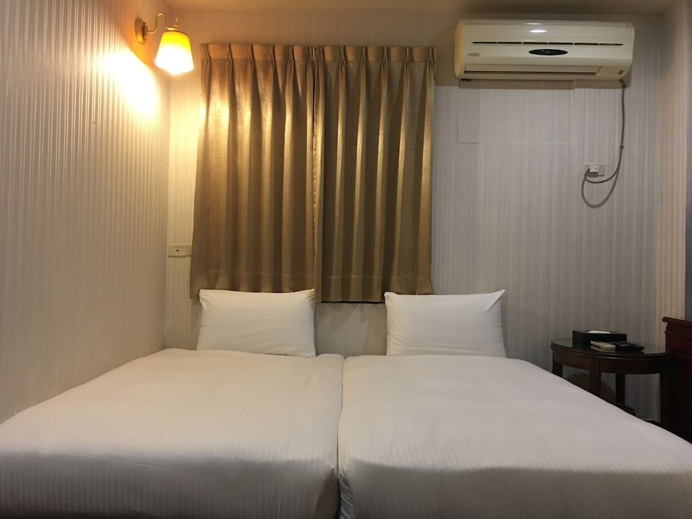 Ashare Hotel 27/61