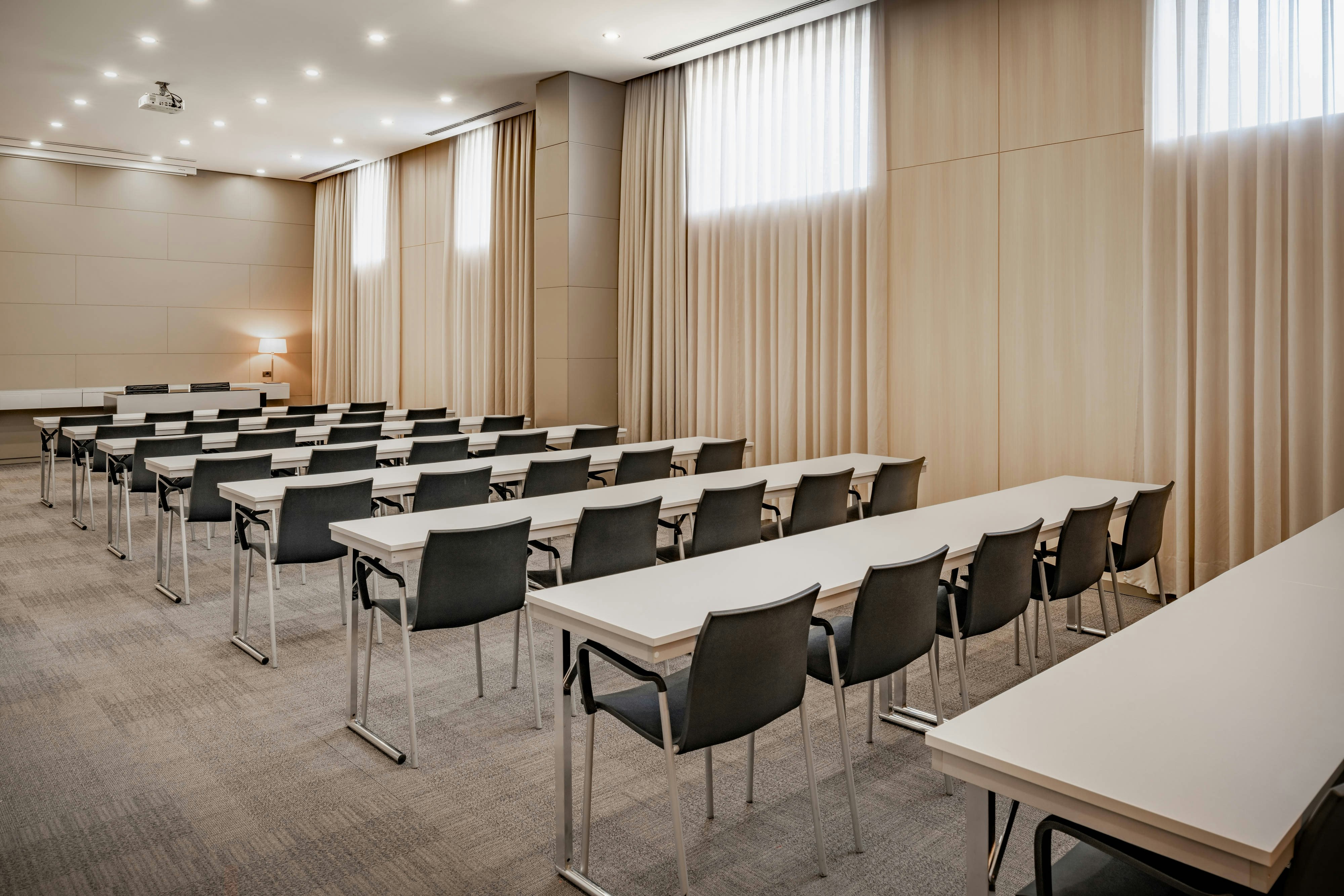 Ac Hotel Porto 42/48