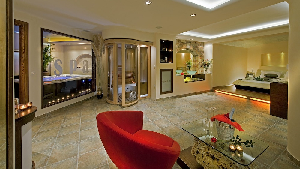 Iakovakis Suites Spa 20/50