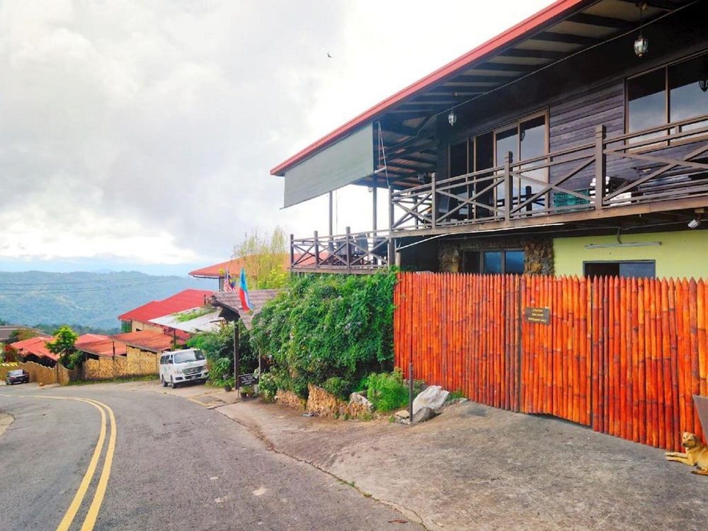 Kasih Sayang Hill Resort 12/67