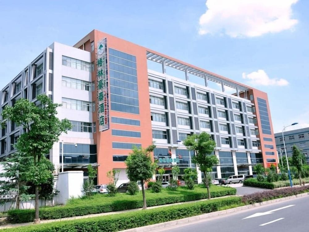 GreenTree Inn Changzhou Dinosaur City Qingyang North Road Business Hotel in CHANGZHOU