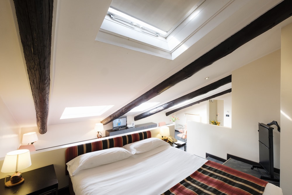 Residence Sacchi 25/80