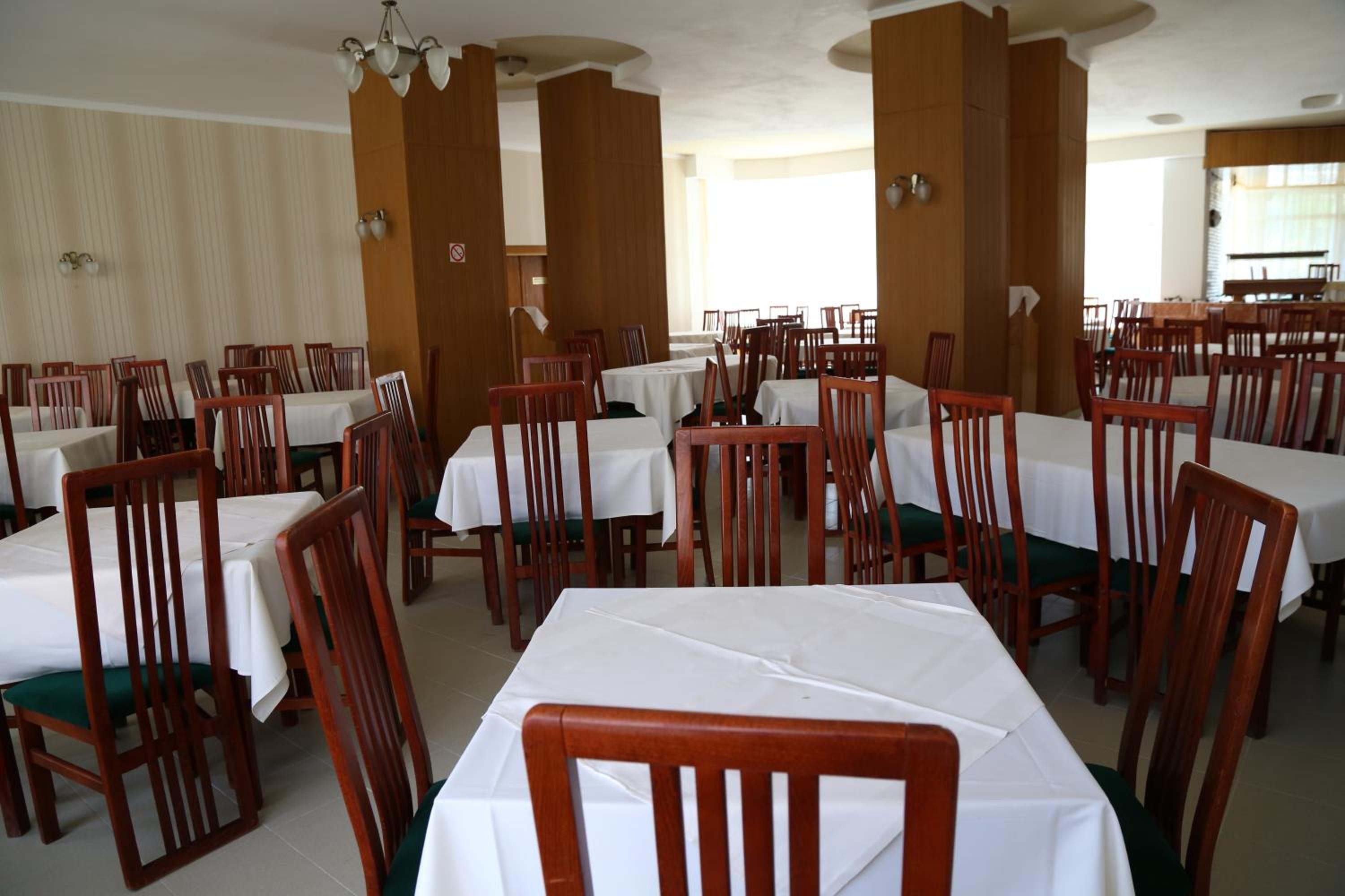 Amiral Hotel 38/55