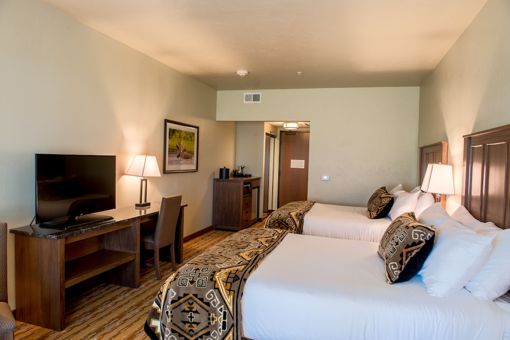 Cedar Creek Lodge and Conference Center 12/25