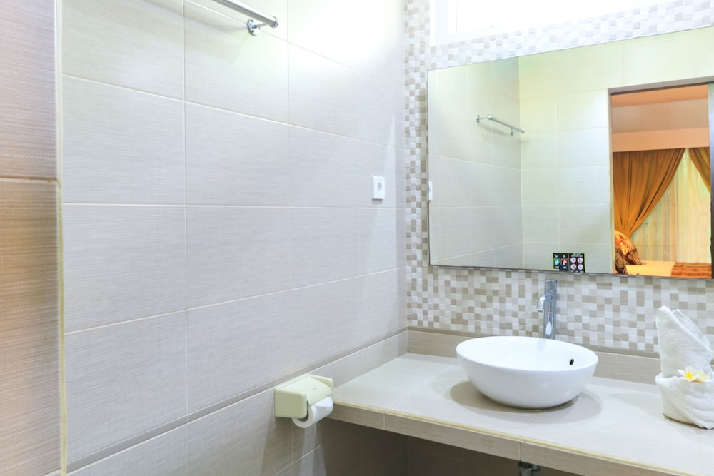 Ayu Lili Garden Hotel 21/48