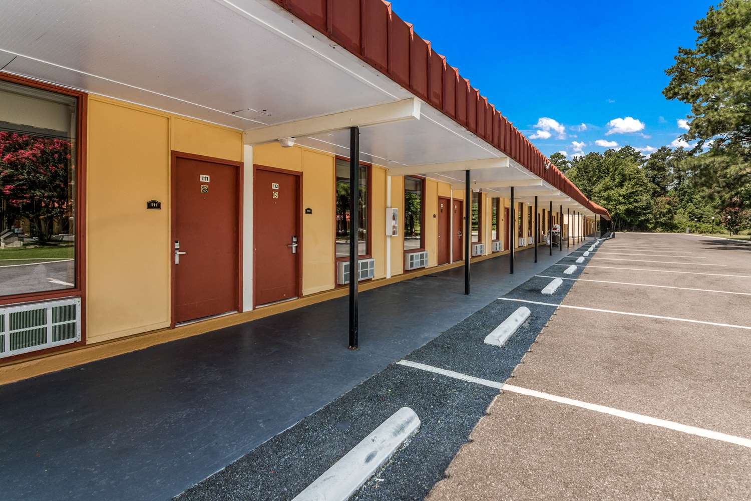 Econo Lodge Pocomoke City Hwy 13 22/23
