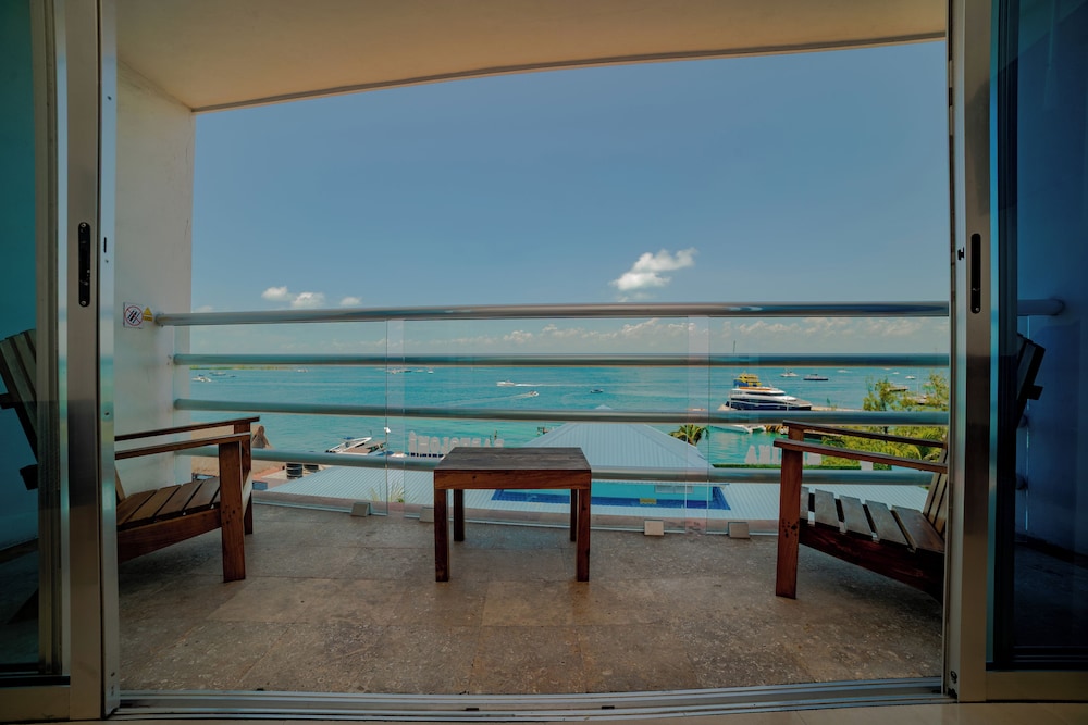 HoteL Bahia Chac Chi 55/55