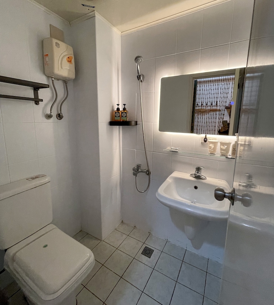 Mei Hsiao Yuen Hostel 46/49