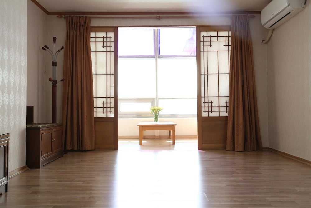 Danyang Tourist Hotel Edelweiss 10/22