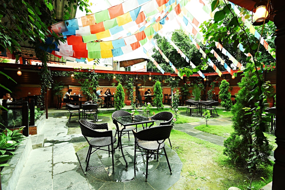 Hotel Buddha 45/56