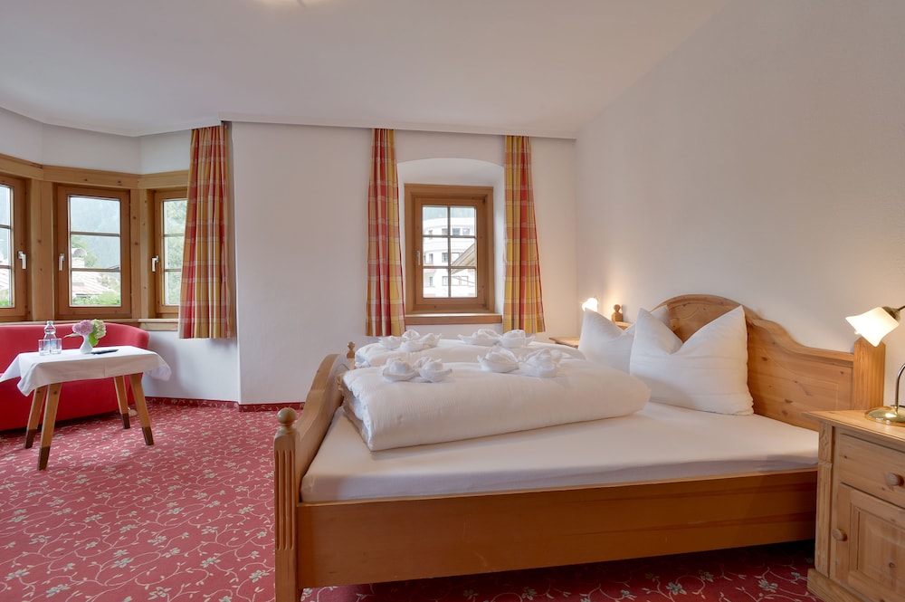 Hotel Postschlössl 20/50