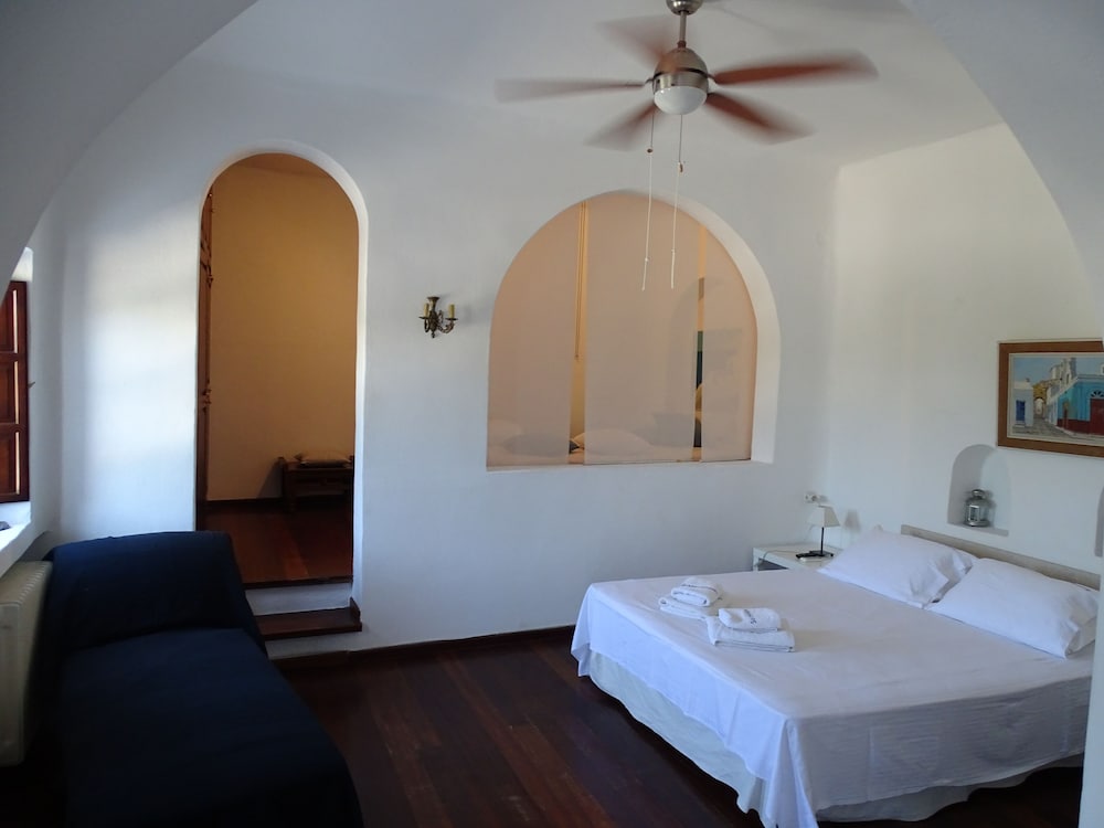 MONOLITHOS HOTEL 19/55