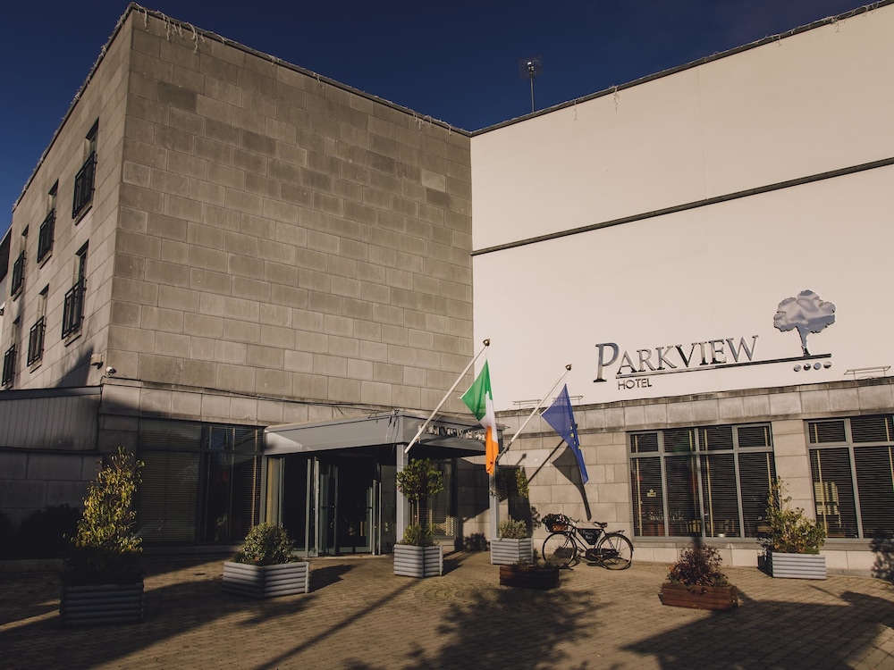 Parkview Hotel 4/62