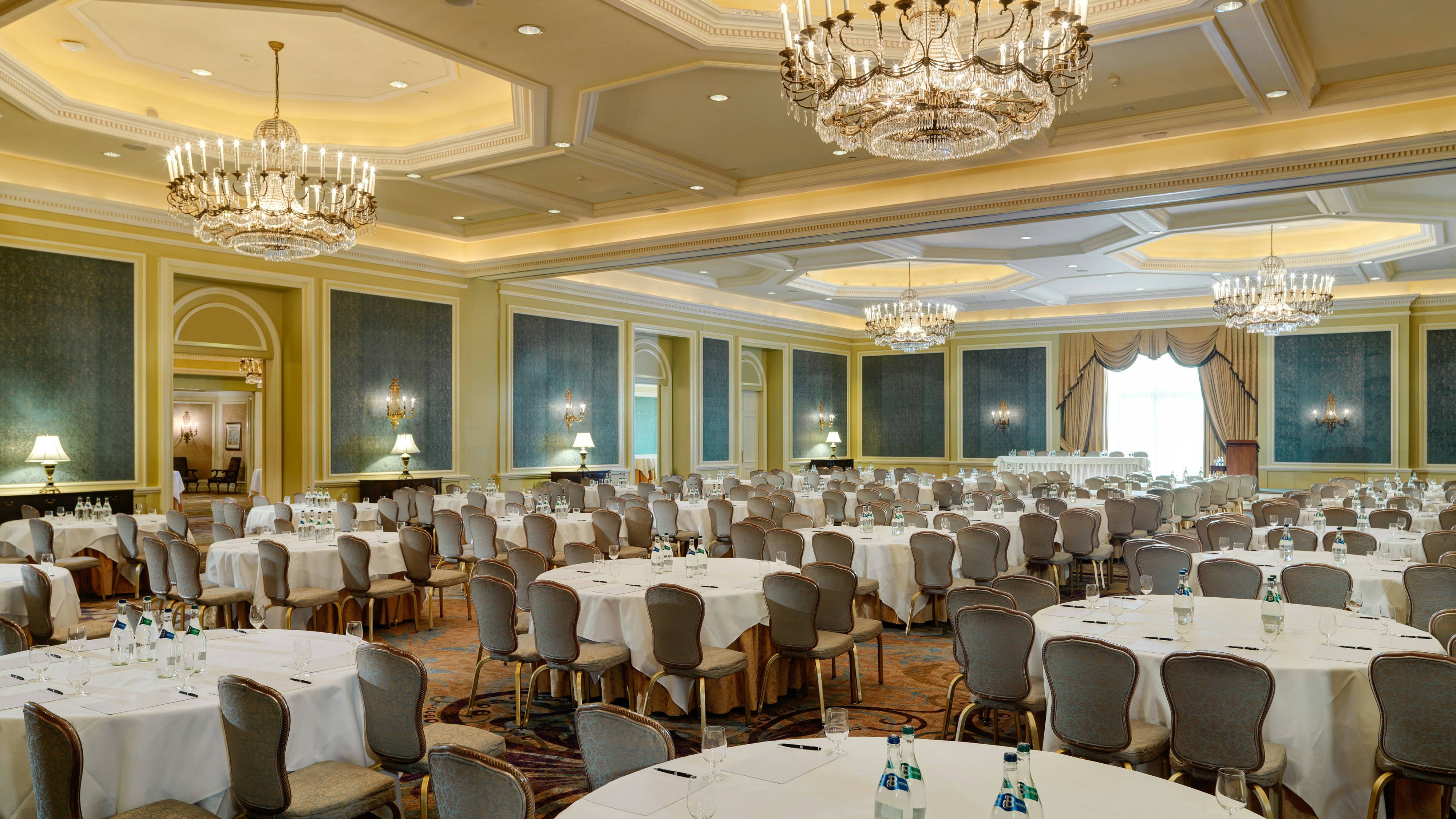 Intercontinental Dublin 59/79