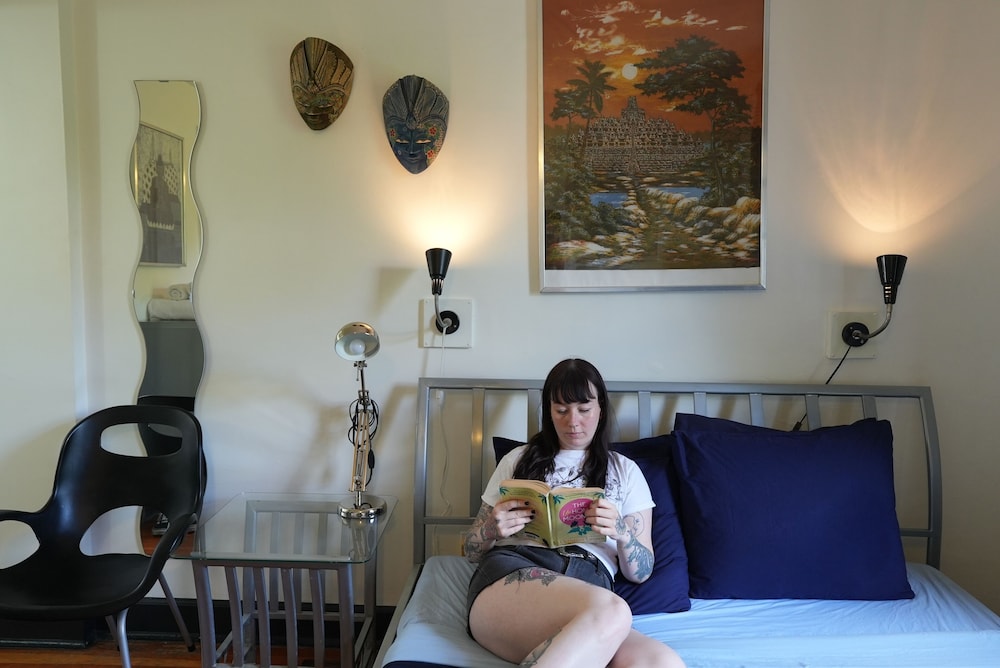 Ocean Island Inn Backpackers Suites Hostel 41/79