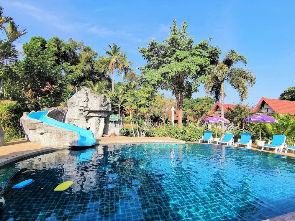 Holiday Villa Koh Lanta 65/70