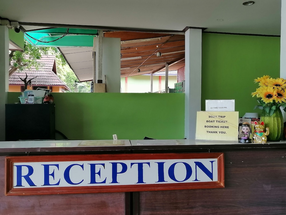 Phi Phi Viewpoint Resort 13/65